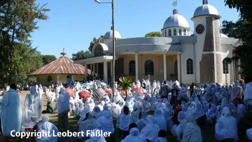 A08_033 BaharDar Kirche