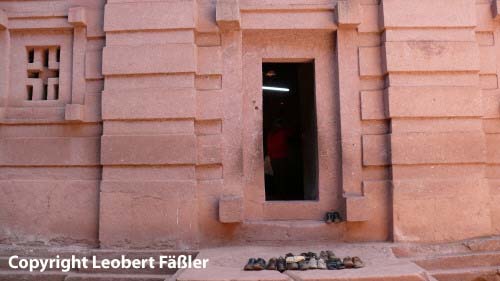 A08_165 Lalibela Emanuel Kirche