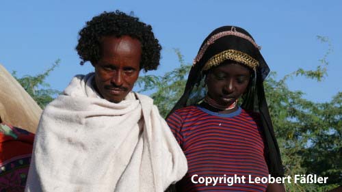 A08_208 Afar MannFrau