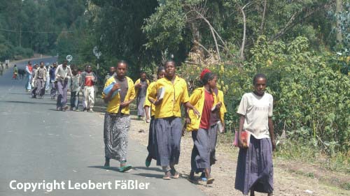 A08_228 Oromo Schulmaedchen