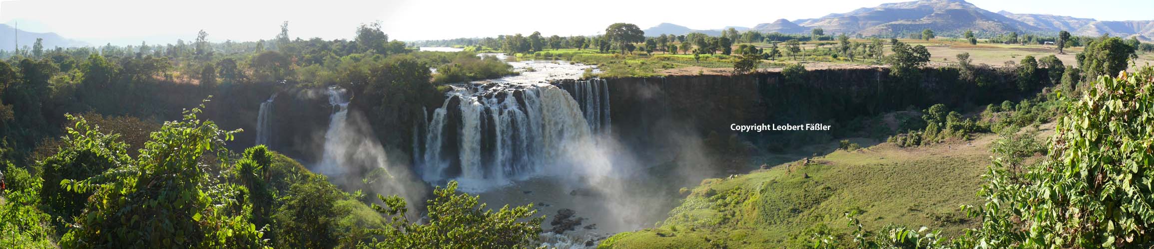BlauerNil_WasserFaelle_Panorama_1108